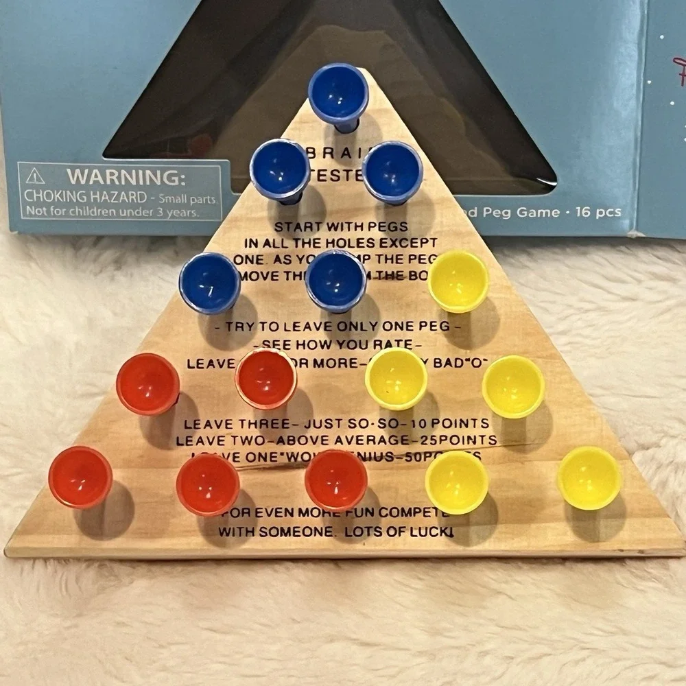 New Triangle Wooden Peg Game Brain Teaser - Ages 4 & Up‎
